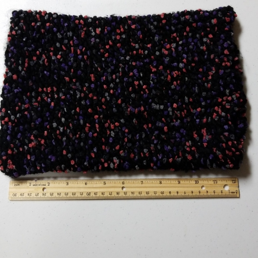 Multi Color Knit Neck Warmer - Picture 5 of 7
